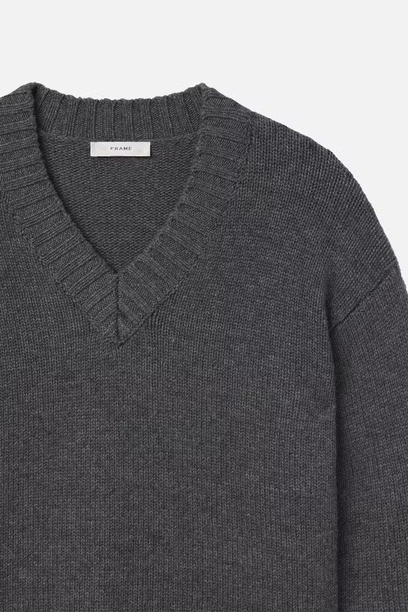 EXPRESS Black store Heather V Neck Sweater