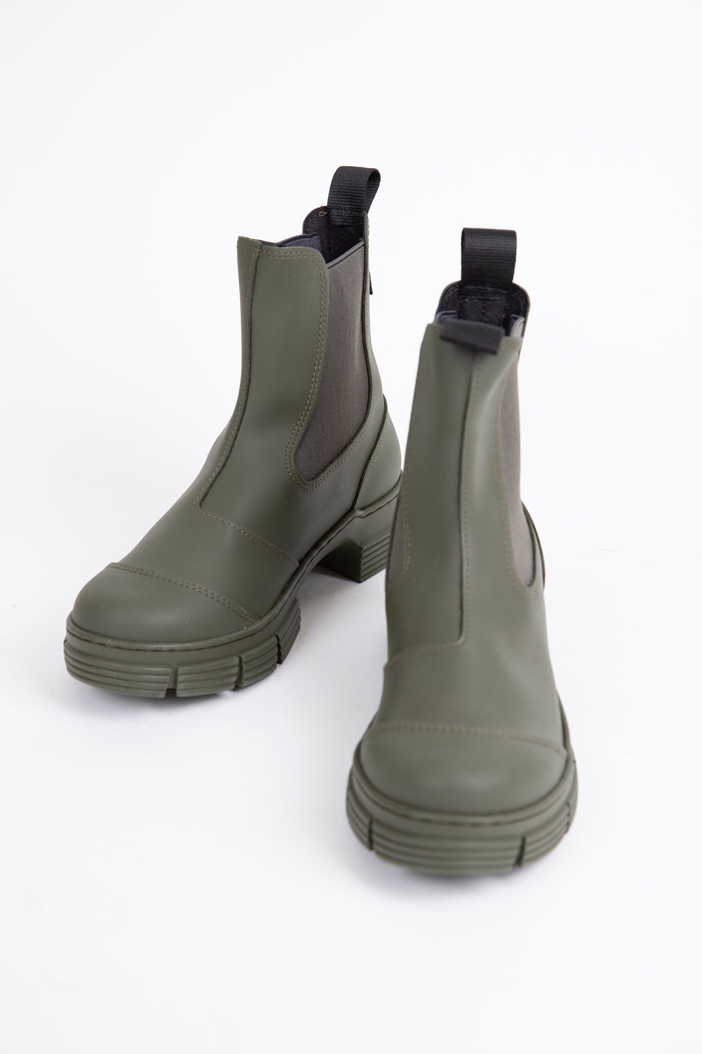 Recycled best sale rubber boots