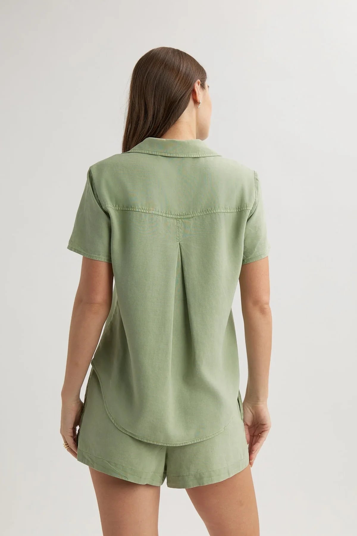 Short Sleeve Pocket Button Down Tops Bella Dahl