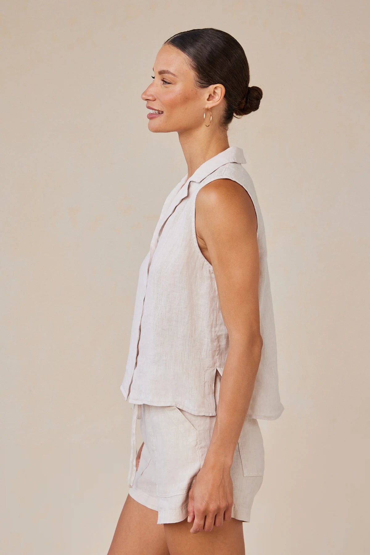 Sleeveless Notch Collar Button Down Tops Bella Dahl