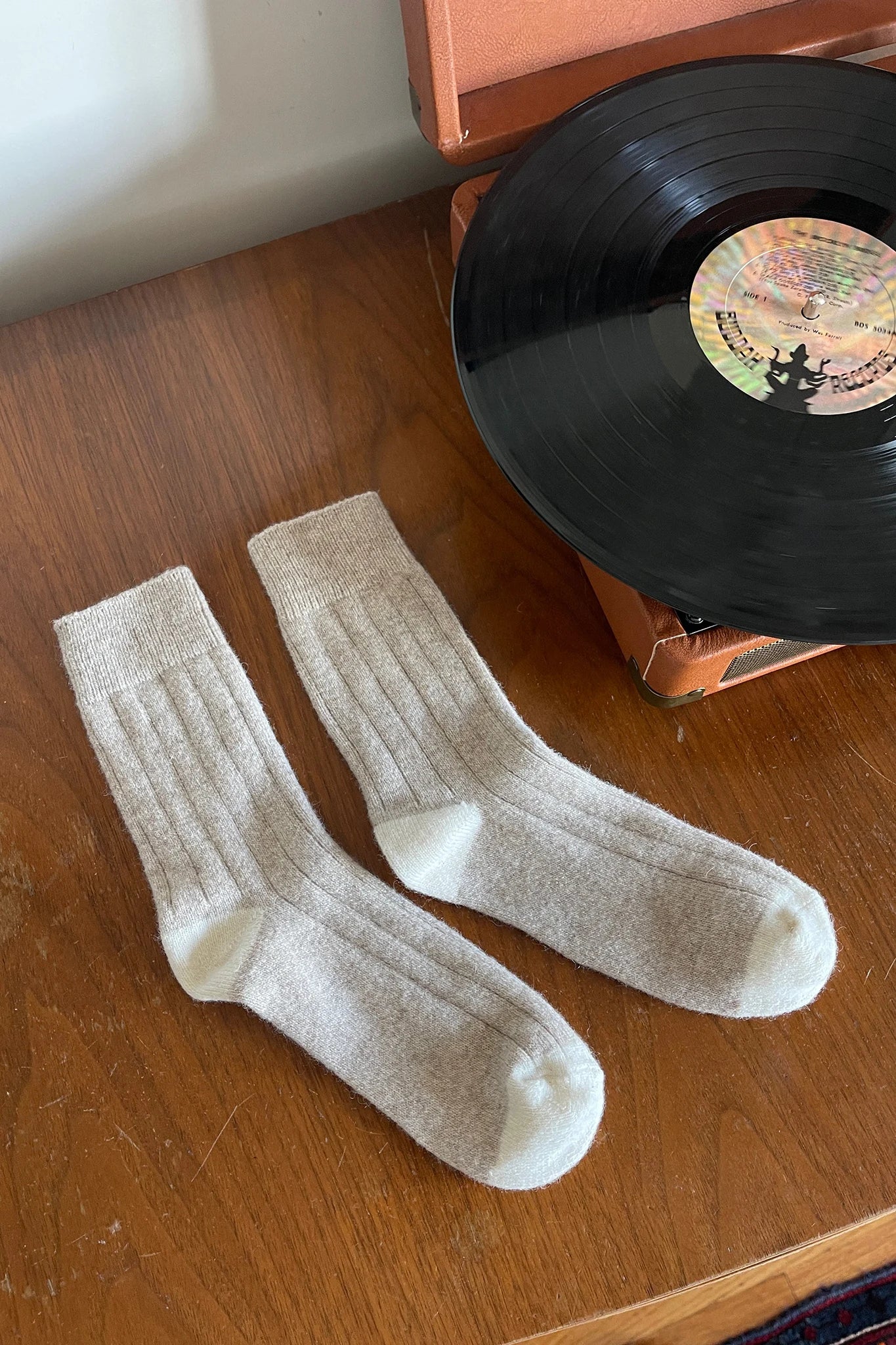 Classic Cashmere Socks Accessories Le Bon Shoppe   