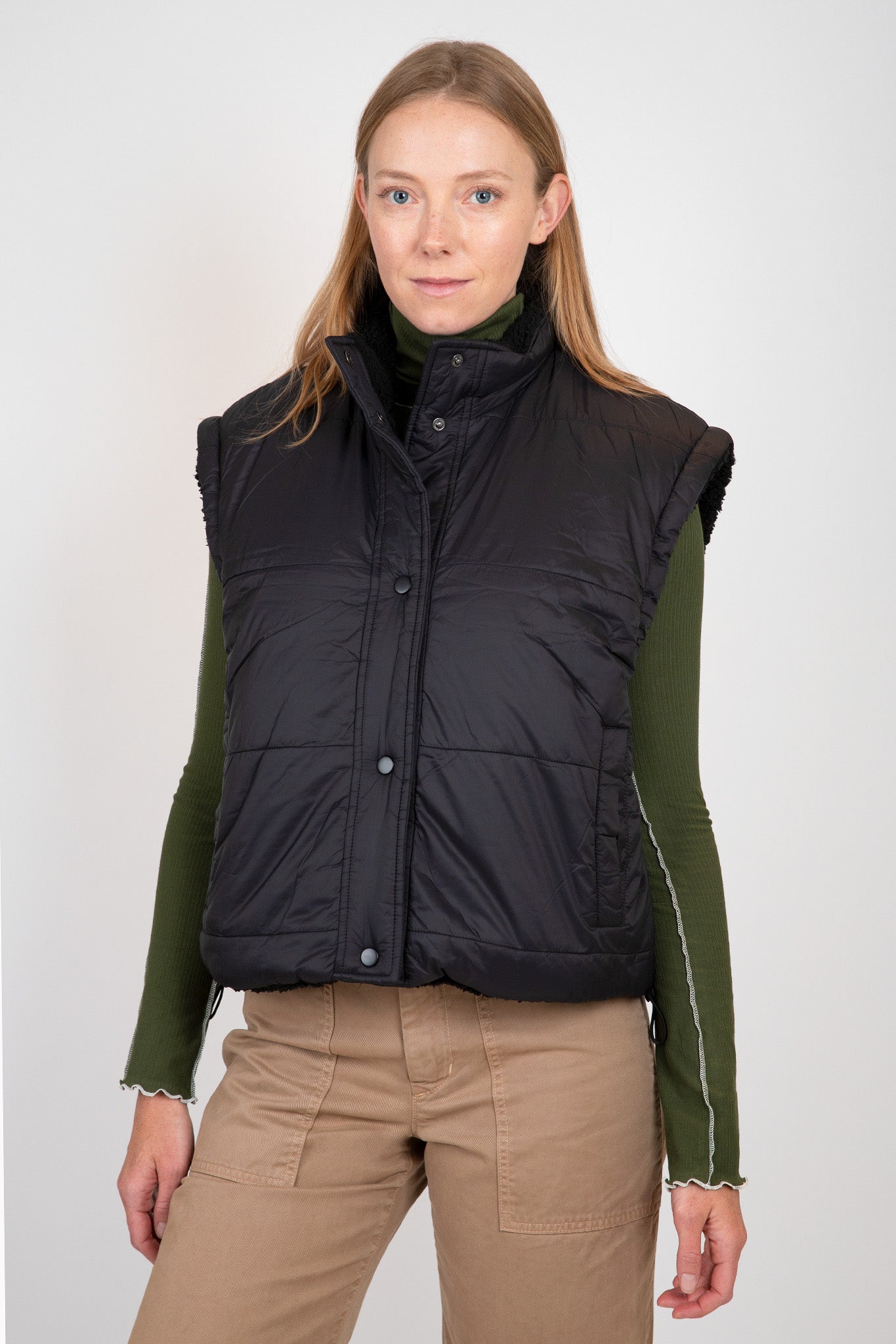 Alicia Reversible Puffer Sherpa Vest – Hill's Dry Goods