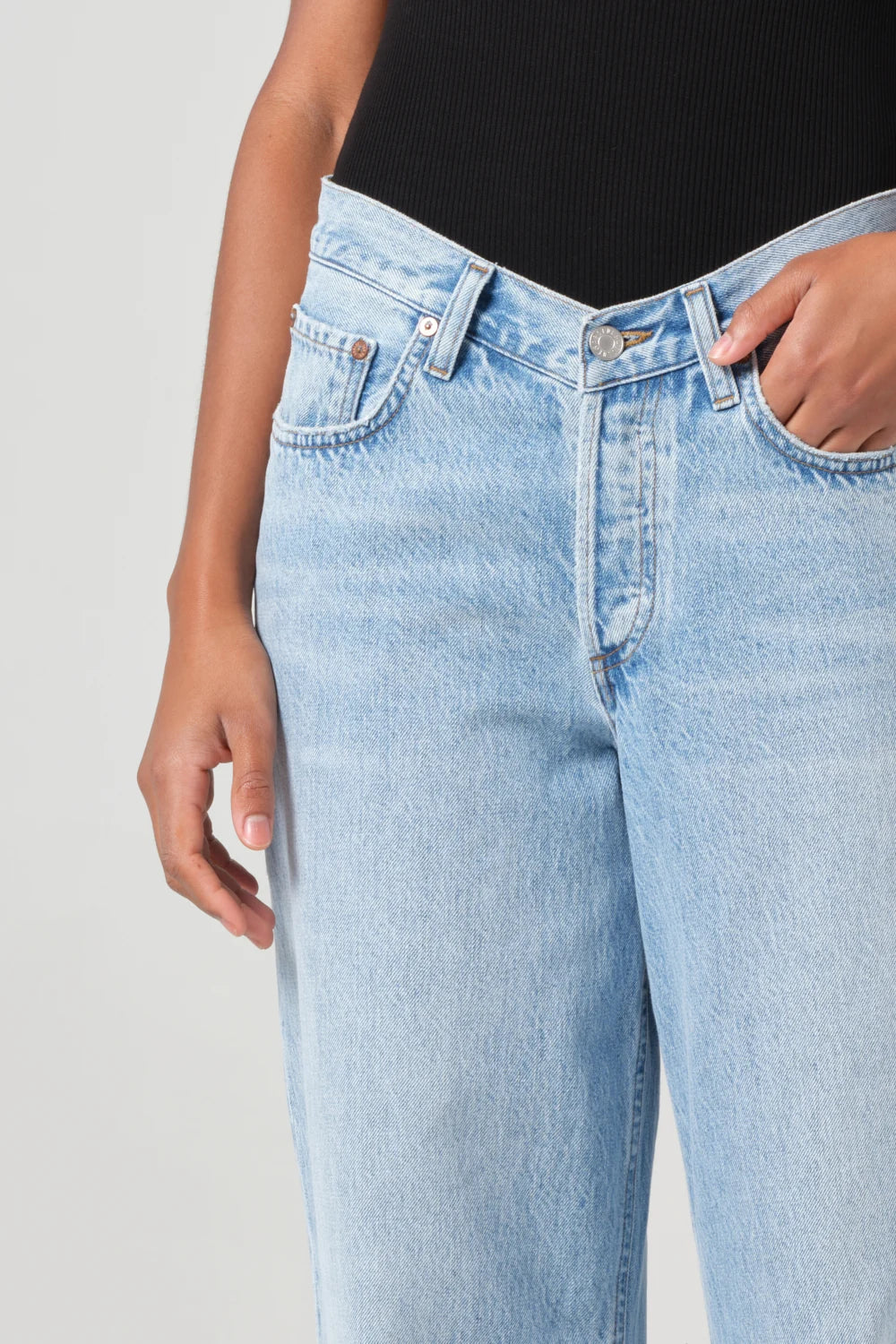 V-Waist Baggy Jean Pants Agolde