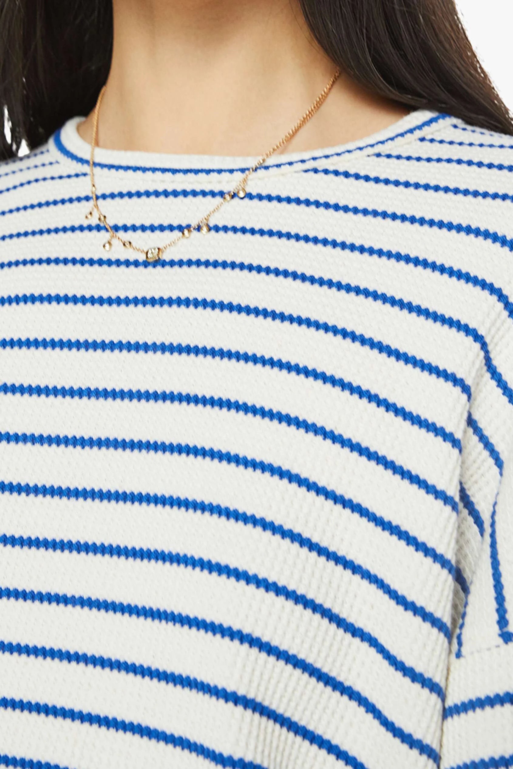 The L/S Swipe Crop MOTHER