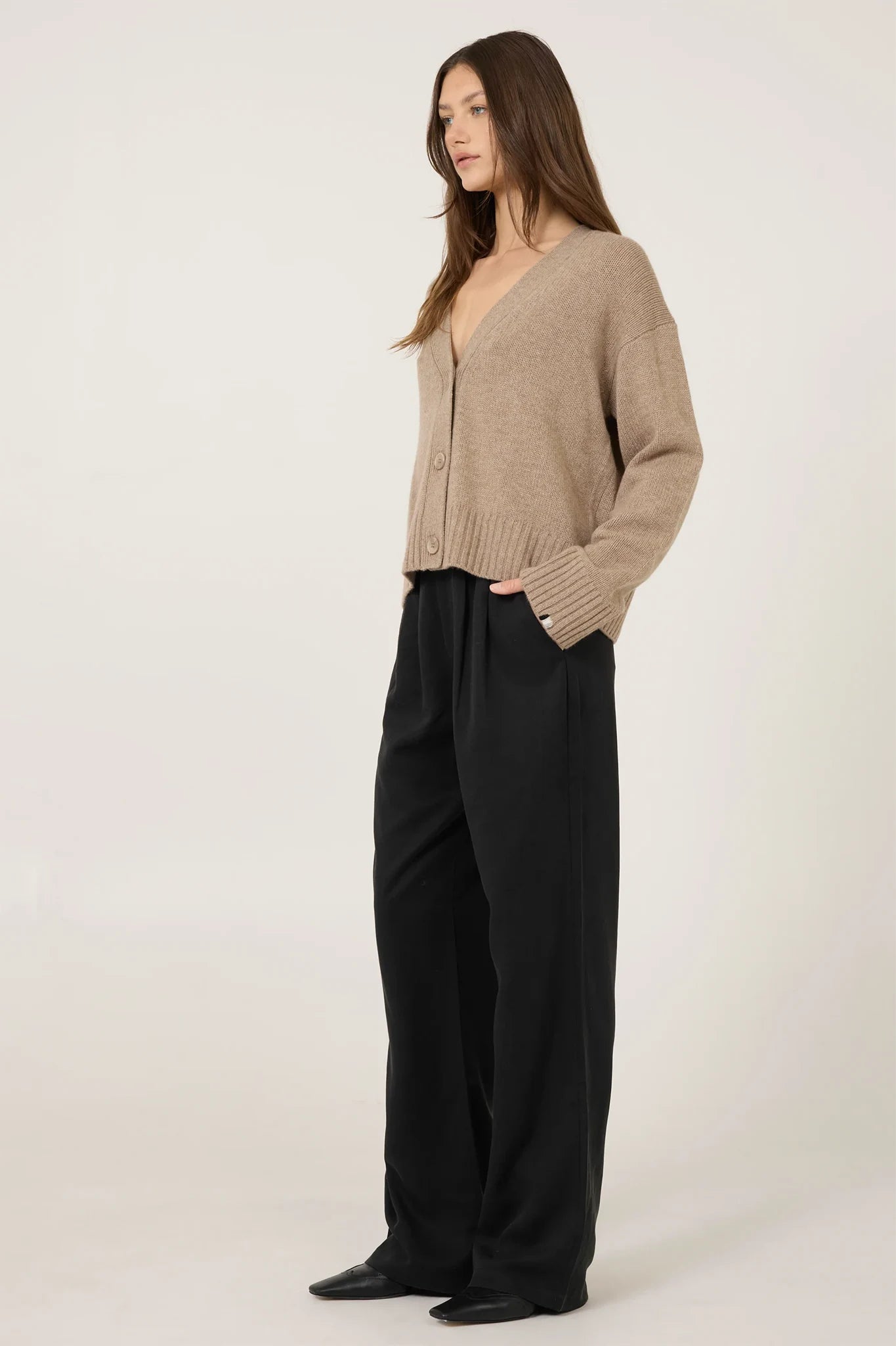 Aster Cashmere Cardigan Sweaters & Knits One Grey Day   