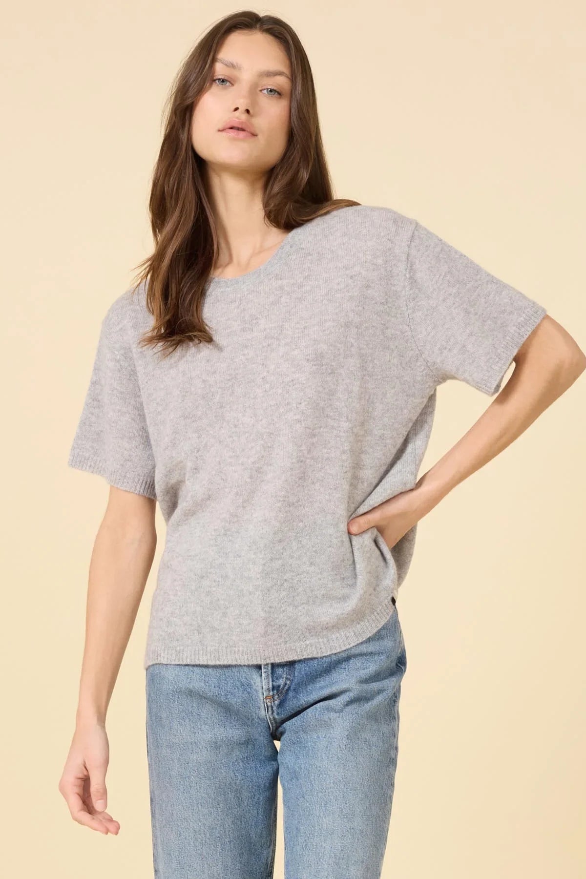 Sloane Cashmere T-shirt Sweaters & Knits One Grey Day   